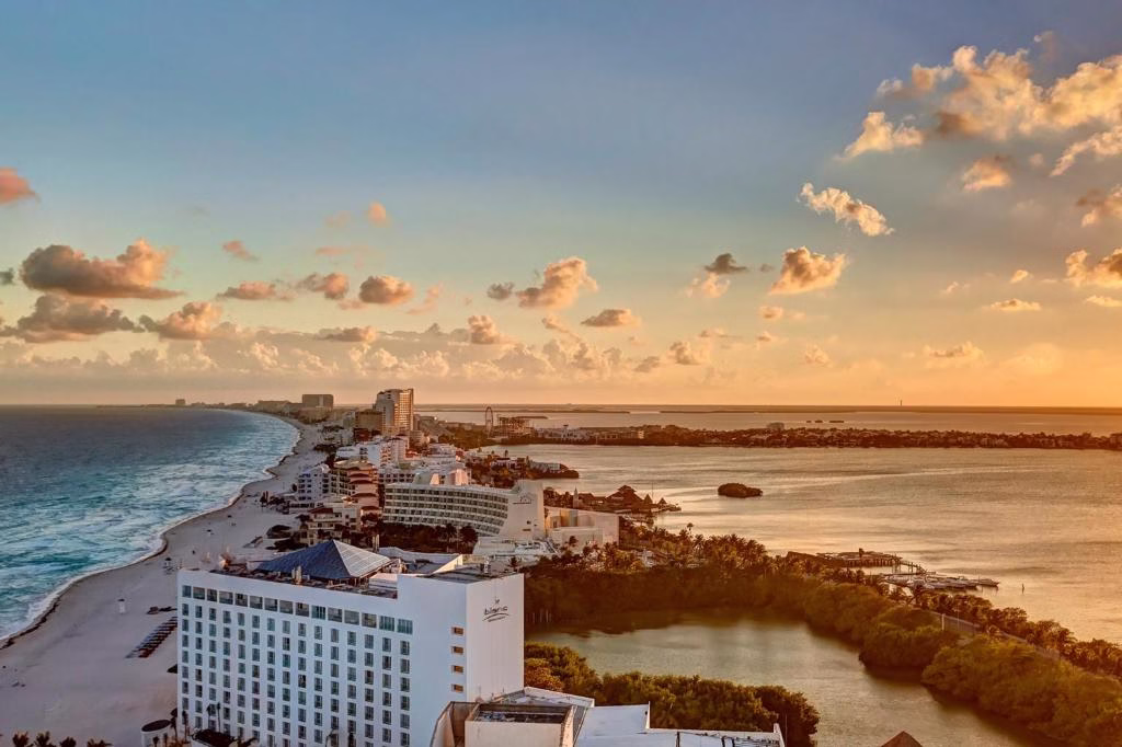 Royalton CHIC Cancun